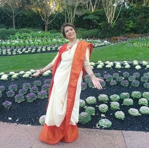 Meet your Posher, Saroj